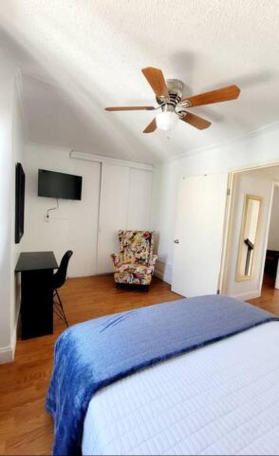 Cozy Casita En Playas De